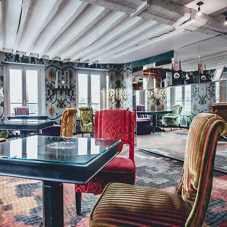 Hotel Le Notre Dame Saint Michel 3*