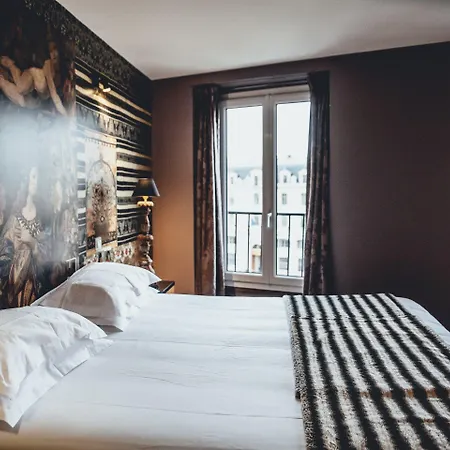 Le Notre Dame Saint Michel Hotel 3*