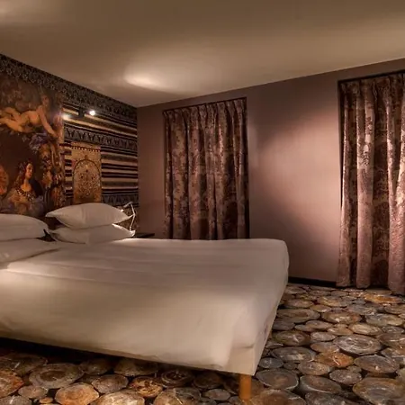 Le Notre Dame Saint Michel Hotel Paris