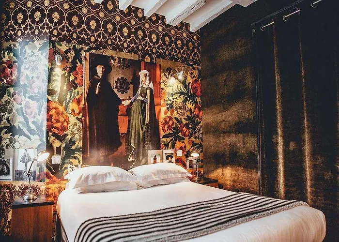 Hotel Le Notre Dame Saint Michel 3*