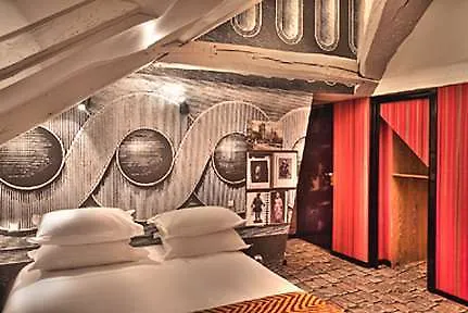 Le Notre Dame Saint Michel Hotel 3*