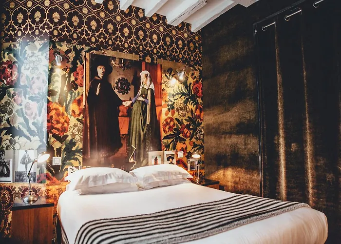 Le Notre Dame Saint Michel Hotel