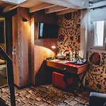 فندق Le Notre Dame Saint Michel 3*